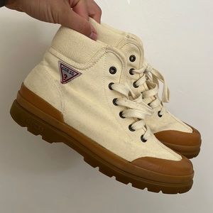 Vintage 90s chunky Guess boots off white canvas womens